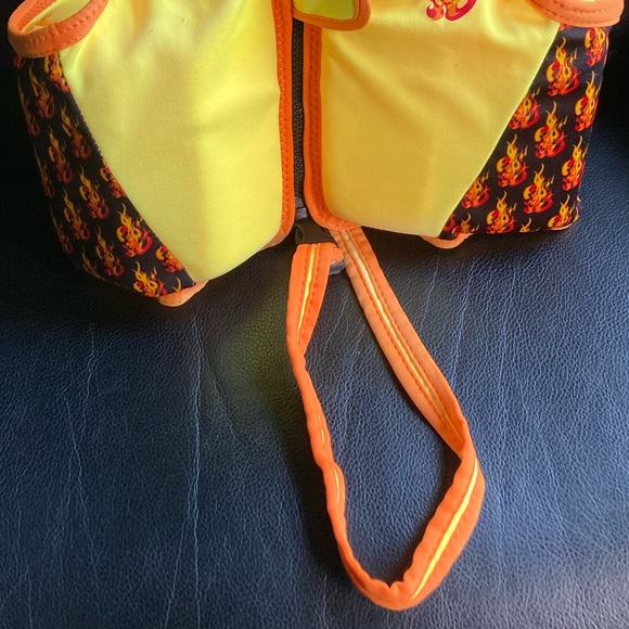 Surf Club Red, Orange, Yellow & Black Buoyancy Swim Flotation Vest - Picture 4 of 12